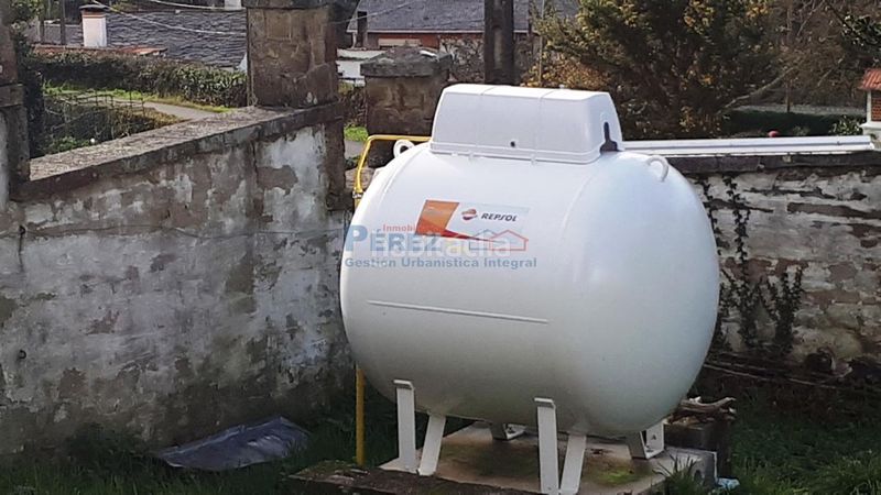 Foto e4aa4f1c-92bd-4f5d-b7be-0096a4787617. Xalet amb calefacció aparcament a Fene