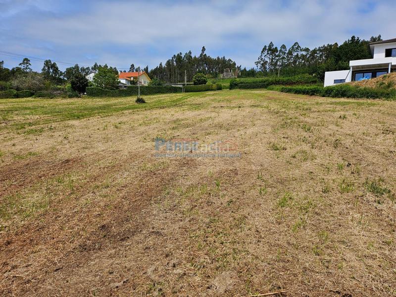 Foto e4e98061-a2c5-48c1-ac56-4ba7d8561447. Terreny residencial a San Sadurniño