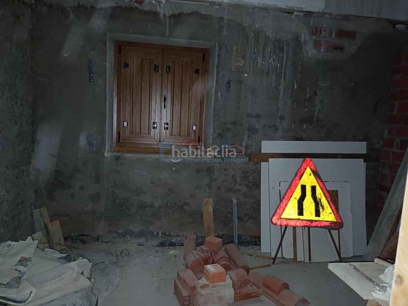 Foto 6b605d49-31c6-43a1-94a1-1bce26e9a176. Mas dans Fene