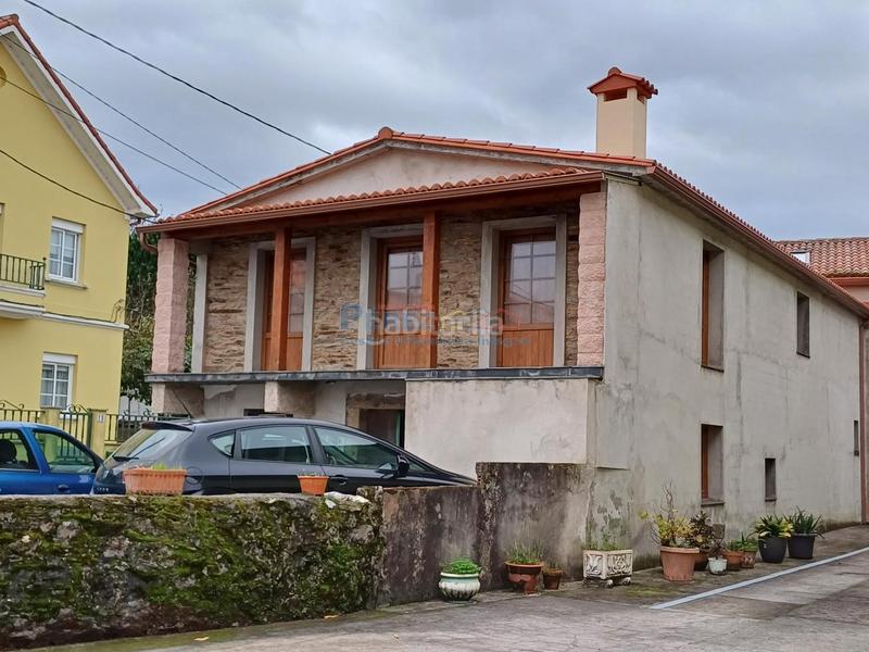 Foto a70d7edd-0d4e-40c8-9c26-535b0870ed9b. Mas dans Fene