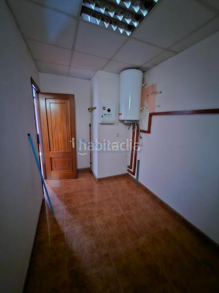 Foto 31dc7117-ab79-4d7f-b6e9-b8a4f1fa650f. Miete geschäftsraum in Fene