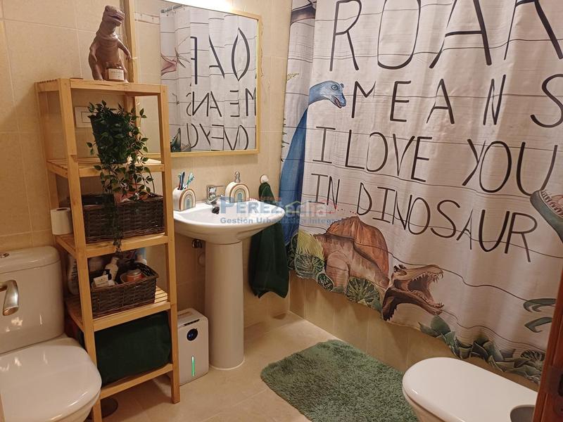 Foto ac89aca9-7f07-4743-846f-91718bbc0a30. Duplex with heating parking in Fene