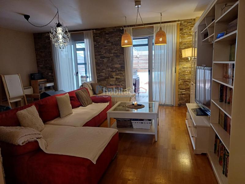 Foto d1275138-b64f-4546-9a26-4375d0e1dc4b. Duplex with heating parking in Fene