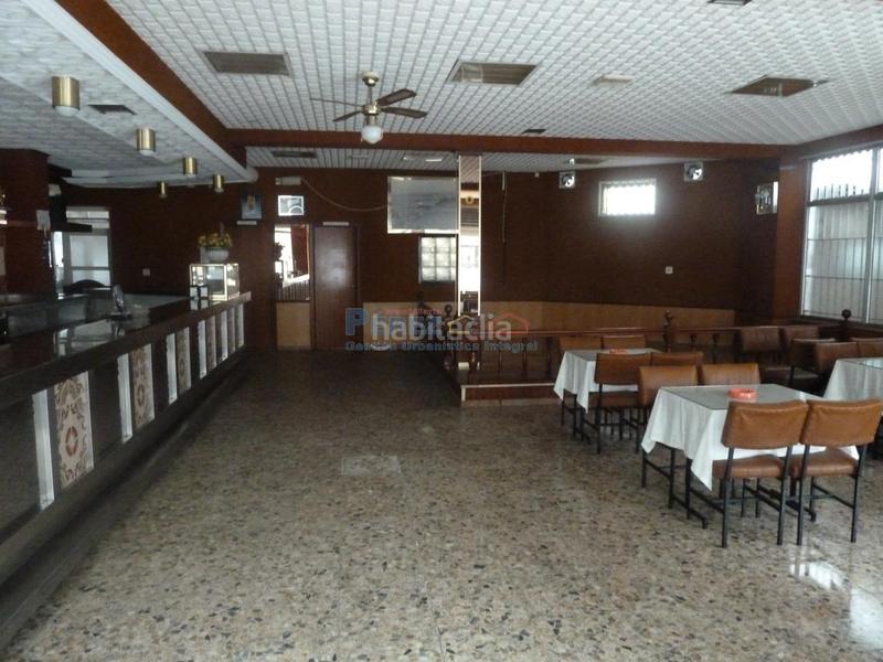 Foto 3a08d0f4-bdb1-460a-966f-df64fbf4da56. Local comercial en Fene