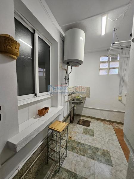 Foto 6b65d555-f264-466a-91d7-f1cebb52fcaa. Location rez-de-chaussée avec chauffage dans Fene