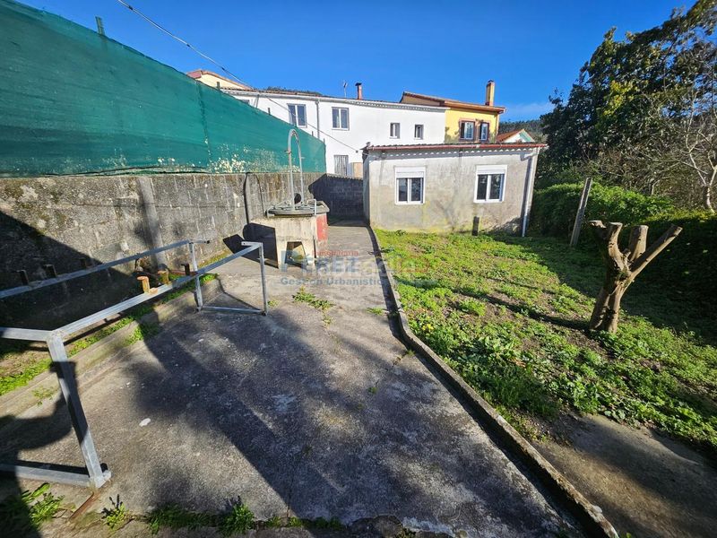 Foto 9aabcced-9e3f-4fa4-90a3-3b4c41ad9df5. Maison avec chauffage dans Neda