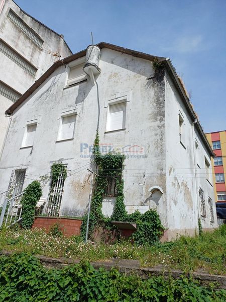 Foto 5bbce044-0e54-425a-88a3-e6529da28c07. Casa en Fene