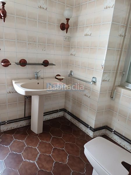 Foto fe196fa7-6e22-47f8-a567-cd94e6104d35. Casa en Fene