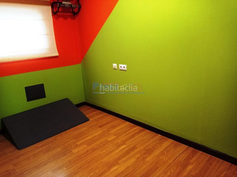 Foto 543ba330-a48e-40de-a43a-1a915c1d61fb. Local comercial en Fene
