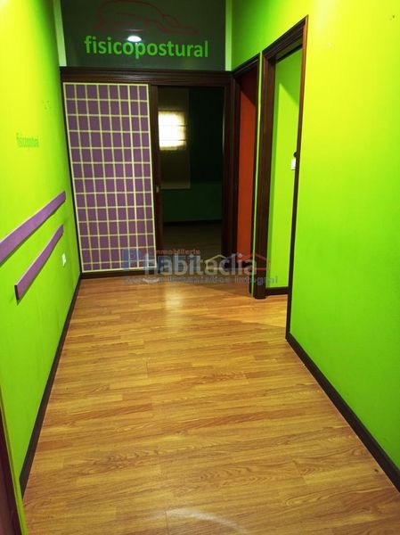 Foto f23706dd-1c43-4311-89fd-cf874ec15411. Local comercial en Fene