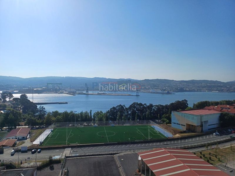 Foto e3cf7599-79a1-49f4-849f-4be8f17851b2. Pis amb calefacció aparcament a Caranza Ferrol