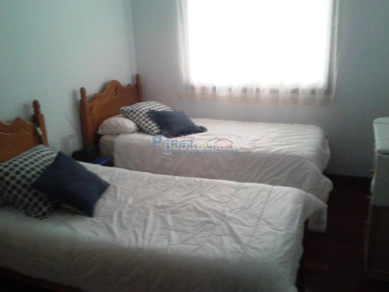 Foto fc94b019-0438-453c-9fdb-7e7dfe4e17f7. Location appartement avec chauffage parking dans Fene