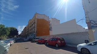 Terreny residencial a Avenida alonso martín 11