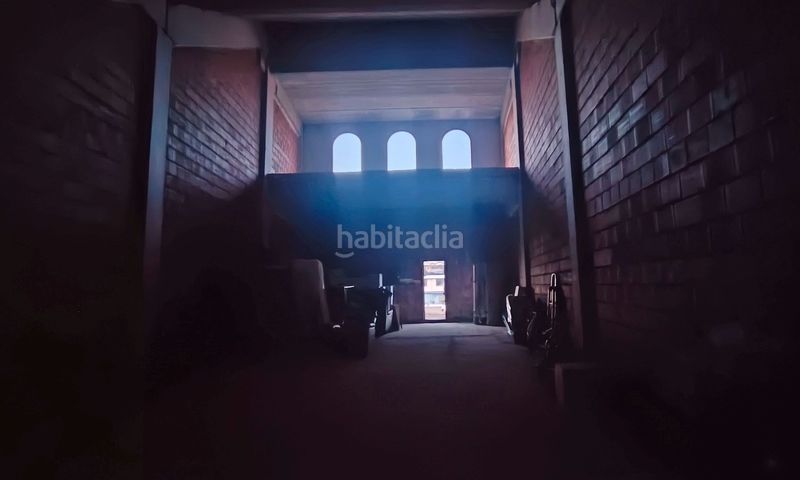 Foto 60850474-9452-45c0-8e2a-5d961c866378. Local comercial a avenida de badajoz 4 a Don Benito