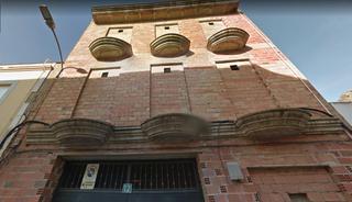 Edifici  Calle arrabal