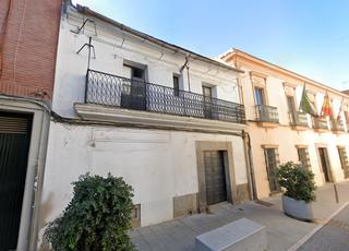Casa en Calle mesones 5. Casa en venta en pleno centro de don benito