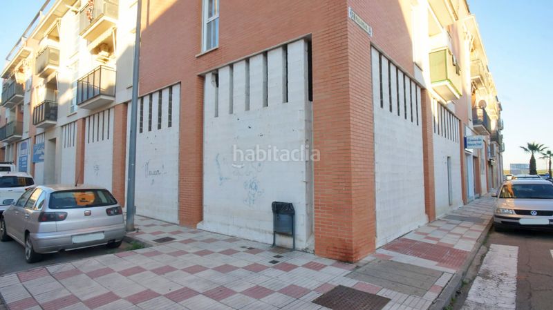 Foto 339510fe-257e-4d92-b286-a810bbdfc12e. Local comercial a palomar 206 a Don Benito