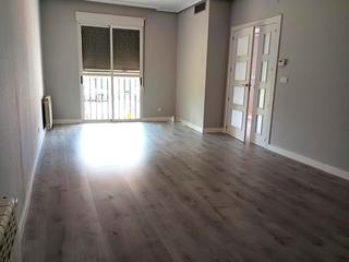 Maison jumelée à Don Benito. Unifamiliar en venta don benito