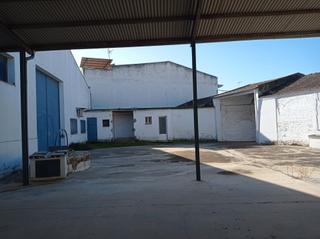 Nave industrial en Don Benito. Nave y parcela venta don benito