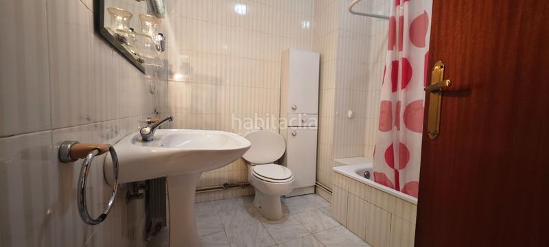 Foto b860a91d-065e-415d-baa8-4f673244d714. Casa gran casa en el centro . con 4 dormitorios en Don Benito