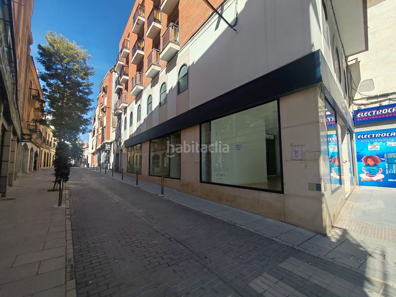 Foto a325509c-277b-4280-b157-0288cce3a834. Lloguer local comercial a Don Benito