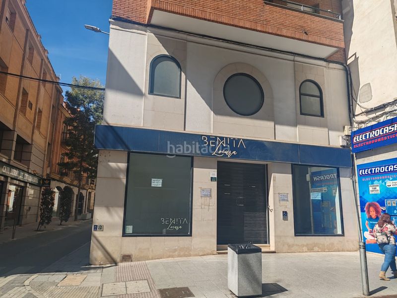 Foto fe3470e9-44e4-47c7-8068-fa4c757e666d. Lloguer local comercial a Don Benito