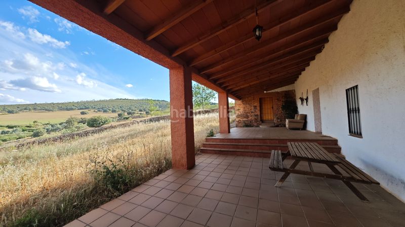 Foto 86aa27d0-3afe-48e8-b4c2-1d4e7641fcf3. Chalet  venta la guarda en Campanario