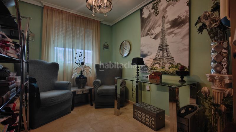 Foto 5522b29e-45e2-4e45-9e3d-99bd5e8f48e1. Casa adossada a Don Benito