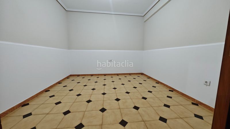Foto 03d6165f-94db-4c0b-af3e-c0a40d2e274f. Planta baja  venta centro en Don Benito