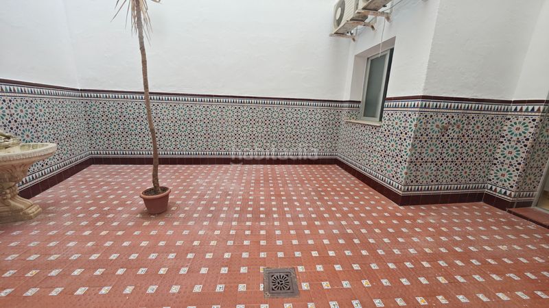 Foto 94f2be9d-b5f3-412e-8d6d-0e66ce9f71ff. Planta baja  venta centro en Don Benito