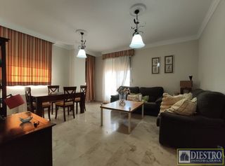 Lloguer Apartament a Don Benito. Ático alquiler centro don benito