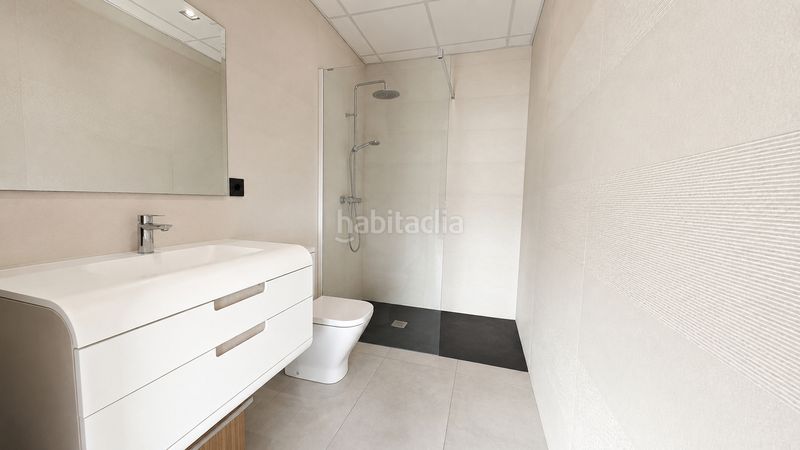 Foto c37bed1b-45da-411a-966d-b08fc5908d01. Xalet amb calefacció aparcament piscina a Medellín