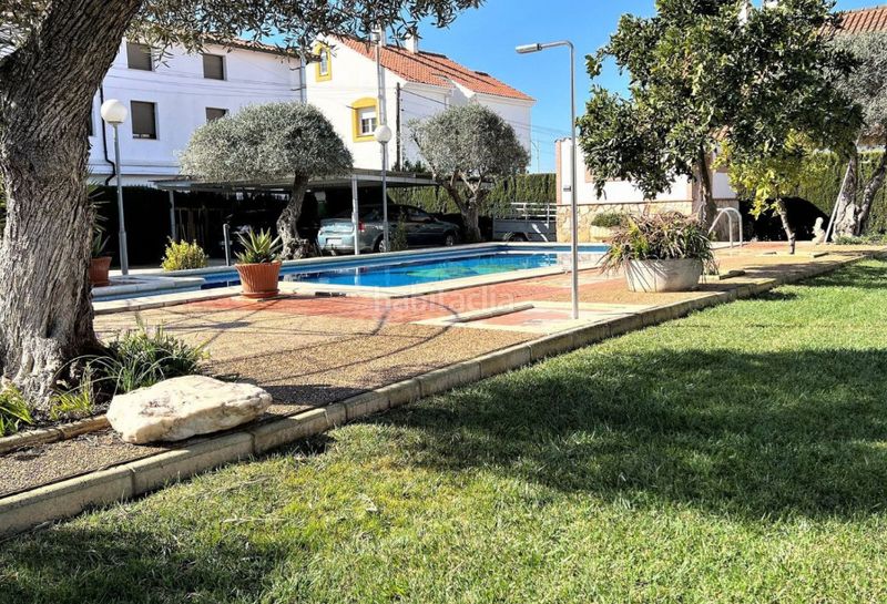 Foto 3ca586f6-7c5d-48b3-b651-d8b452f2dd05. Xalet amb calefacció piscina a Don Benito