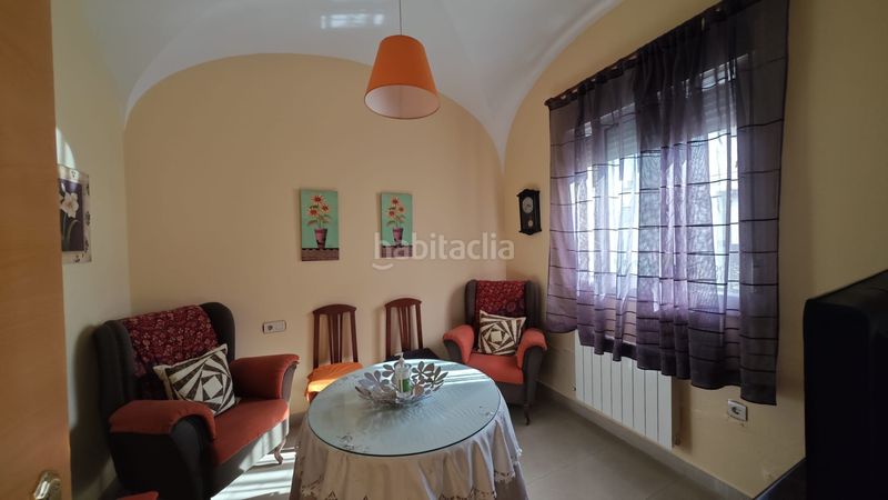 Foto 3fe2fa06-c7eb-46a1-b141-32e154d0d8f0. Casa amb calefacció a Don Benito