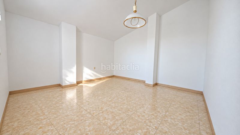 Foto 3261ebb7-f315-455f-a488-b0618b7a5adc. House with fireplace in Don Benito