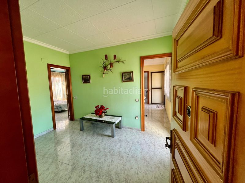 Foto 208adba7-ba8c-4187-9b04-c0041cd61eb6. Casa amb xemeneia calefacció aparcament a Sant Vicenç de Castellet