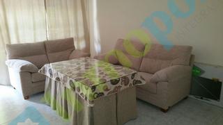 Rent Flat  Calle godofredo ortega y muñoz. Buscamos estudiante para curso 2.025-2.026