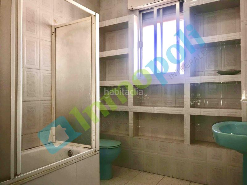 Foto c6e104ee-bd94-43fb-9a9a-70076bd3b0bd. Flat in pedanías de Badajoz Badajoz