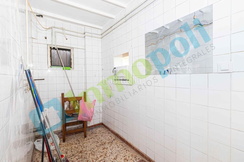 Foto 12ace52c-bd36-43bd-b12b-947ed12bed71. Local comercial local en venta en alquiler en gévora en Badajoz