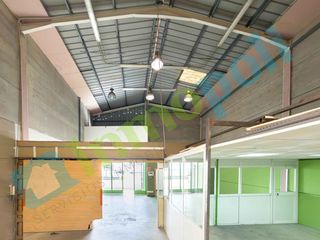 Lloguer Nau industrial  Calle río segura. Nave en alquiler en el nevero