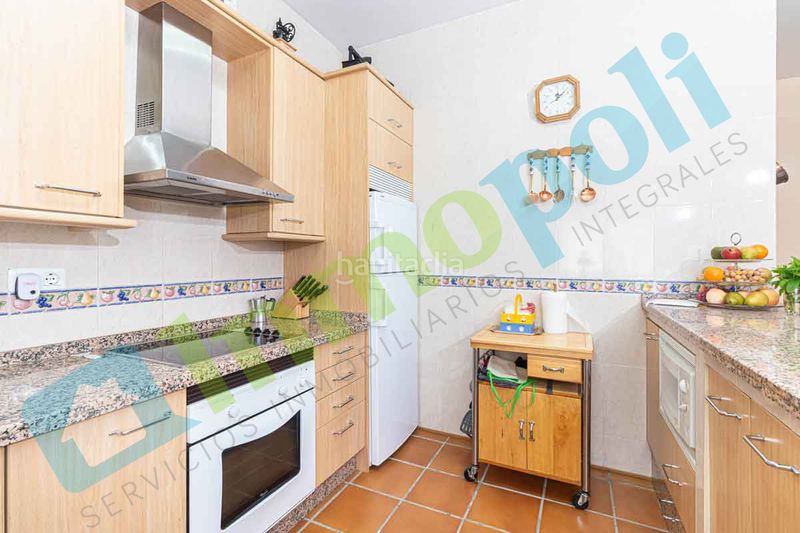 Foto d6c3d35f-ddf5-4d80-aefa-19ca188b4475. Xalet amb xemeneia aparcament a pedanías de Badajoz Badajoz