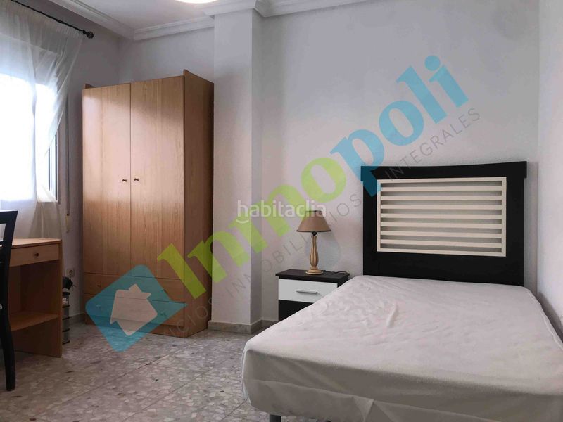 Foto dafcb979-a2c9-4d40-89c0-aa6c327c3469. Rent flat in Valdepasillas - La Paz - Huerta Rosales Badajoz
