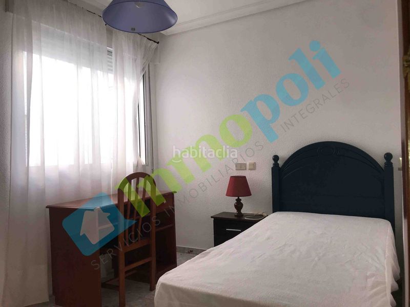 Foto f477787c-596d-43fb-938b-b5c1cdb358a1. Rent flat in Valdepasillas - La Paz - Huerta Rosales Badajoz