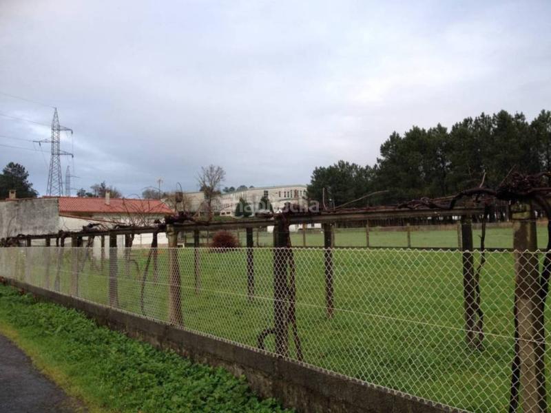 Foto a06ebe49-ec4b-4e79-8f05-a233dd080e98. Gewerbliches grundstück in Bertamirans Ames