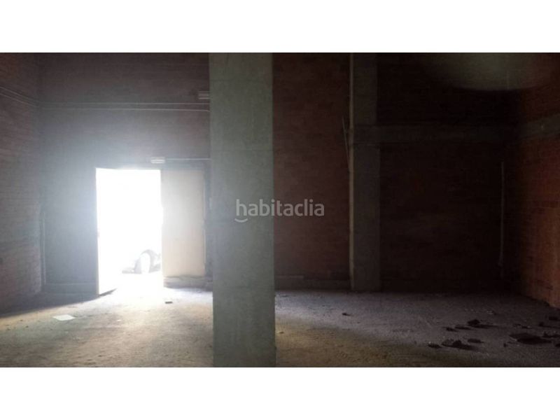 Foto b9662885-1f6d-43c7-bf0c-31f241454a0c. Lloguer local comercial a O Milladoiro Ames