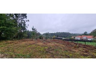Terreny residencial  Lugar coira. Finca de 1025 m2 en milladoiro.