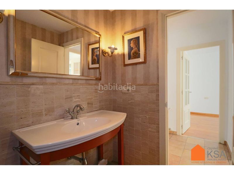 Foto 06de7ec0-914b-49b7-91dc-550e0081d99f. Xalet amb calefacció aparcament piscina a Parroquias de Santiago Santiago de Compostela