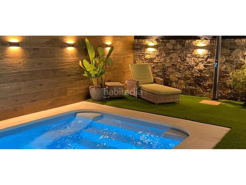 Foto 4c425e00-832c-47c2-89a2-09748a3cf2d1. Xalet amb calefacció aparcament piscina a Parroquias de Santiago Santiago de Compostela