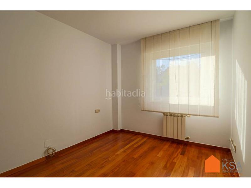 Foto 3531ddd8-6888-4e53-afad-684f3612521c. Chalet mit heizung parking pool in Parroquias de Santiago Santiago de Compostela