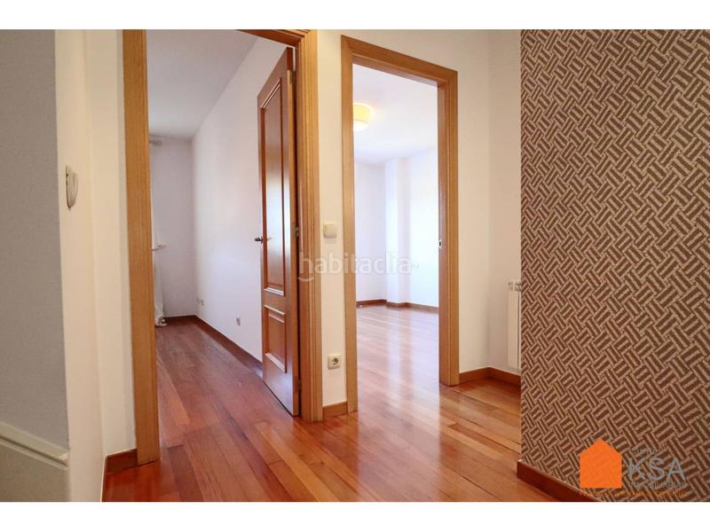 Foto 4102f996-1600-4058-a544-3d28e054bb6f. Chalet mit heizung parking pool in Parroquias de Santiago Santiago de Compostela